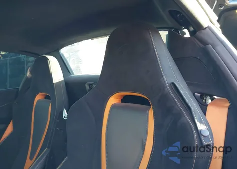 2021 Mclaren 720S Luxury /Performance / z USA, uszkodzony, nr VIN SBM14FCA4MW006247